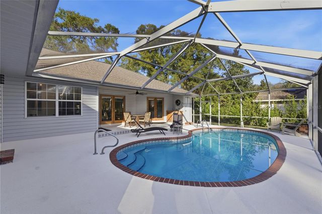 985 NE 50TH AVENUE, Ocala, FL 34470