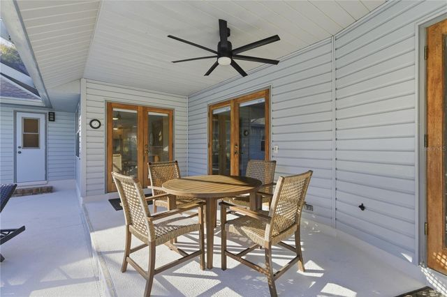 985 NE 50TH AVENUE, Ocala, FL 34470