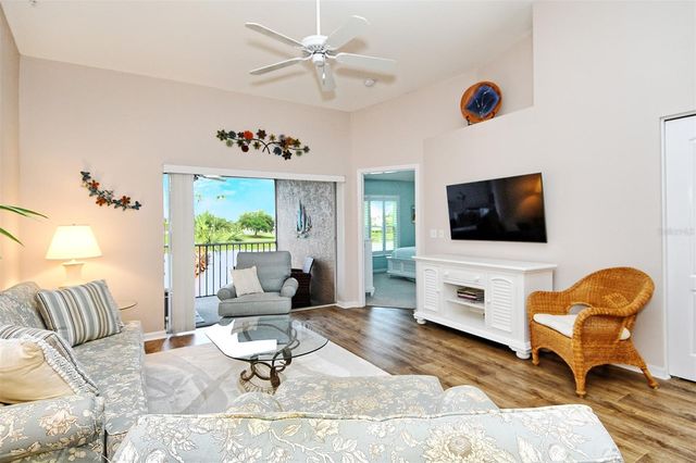 5251 MAHOGANY RUN AVENUE 525, Sarasota, FL 34241