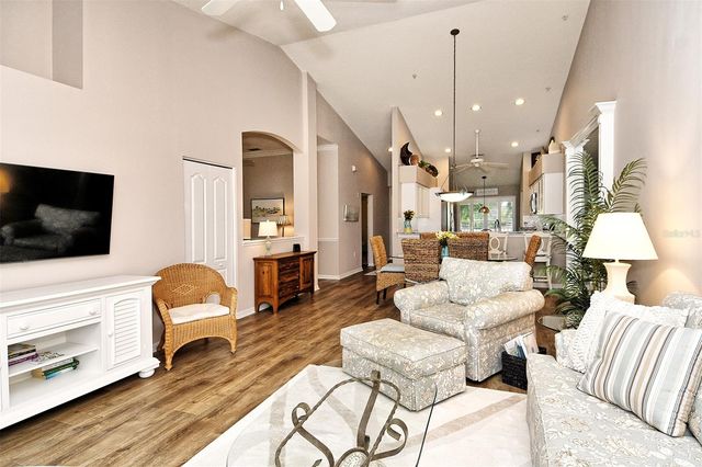 5251 MAHOGANY RUN AVENUE 525, Sarasota, FL 34241