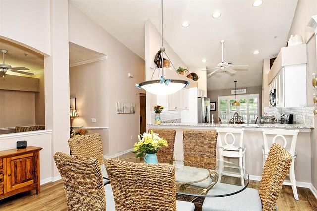 5251 MAHOGANY RUN AVENUE 525, Sarasota, FL 34241