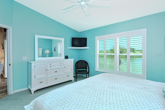 5251 MAHOGANY RUN AVENUE 525, Sarasota, FL 34241