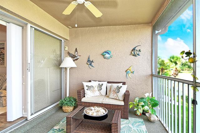 5251 MAHOGANY RUN AVENUE 525, Sarasota, FL 34241