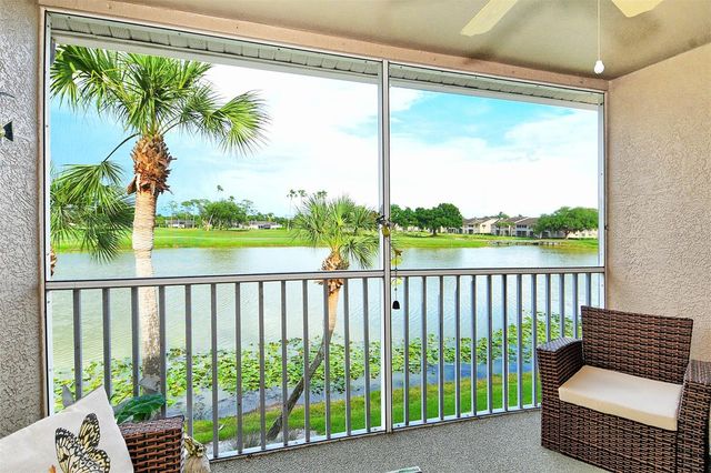 5251 MAHOGANY RUN AVENUE 525, Sarasota, FL 34241