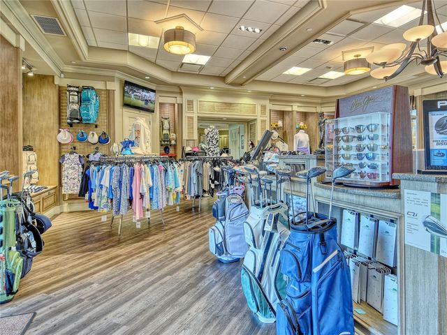5251 MAHOGANY RUN AVENUE 525, Sarasota, FL 34241