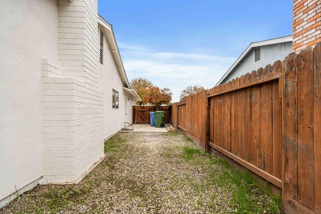 1265 Georgetown Ave, Turlock, CA 95382