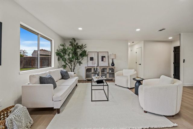 1265 Georgetown Ave, Turlock, CA 95382