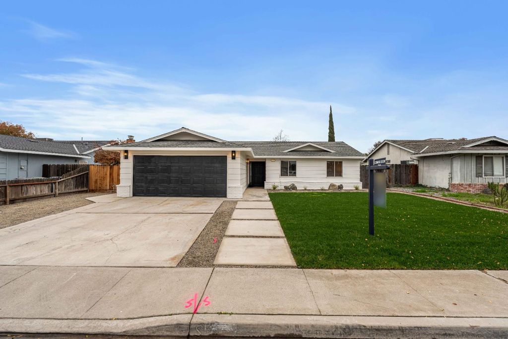 1265 Georgetown Ave, Turlock, CA 95382