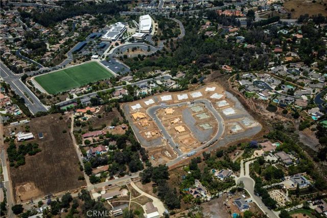 1351 Amanda Glen South, Escondido, CA 92029