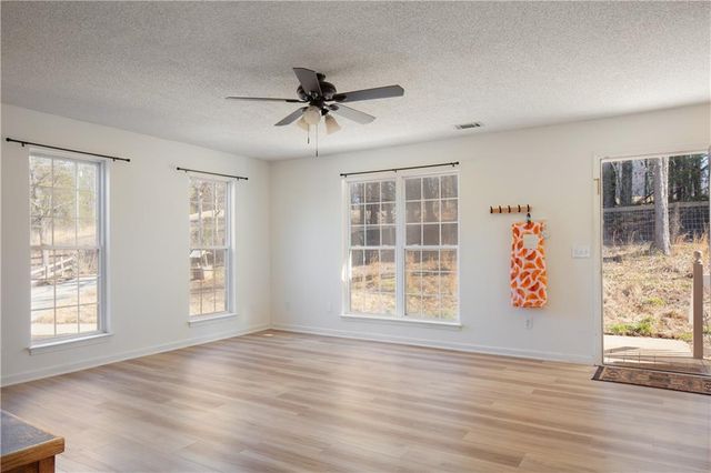 50 Hill City Trail, Jasper, GA 30143