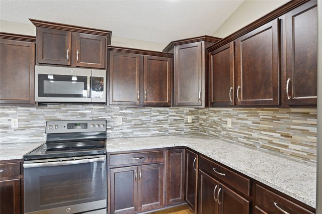 4316 SW Ash Court, Ankeny, IA 50023