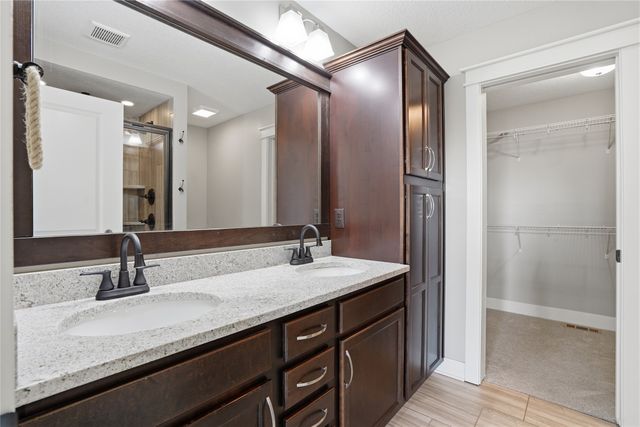 4316 SW Ash Court, Ankeny, IA 50023