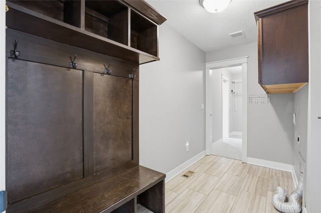 4316 SW Ash Court, Ankeny, IA 50023