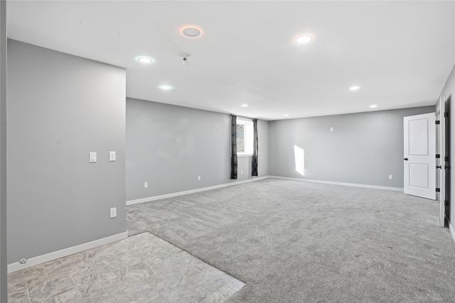 4316 SW Ash Court, Ankeny, IA 50023