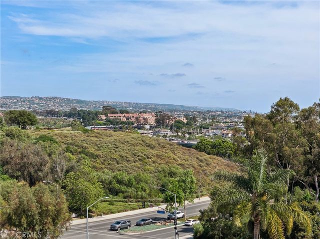 608 Saint James Place, Newport Beach, CA 92663