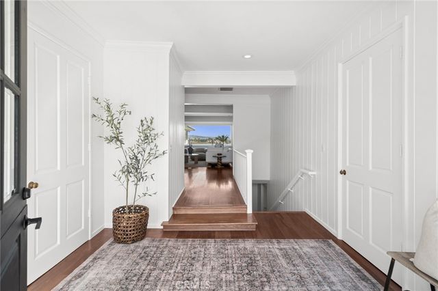 608 Saint James Place, Newport Beach, CA 92663