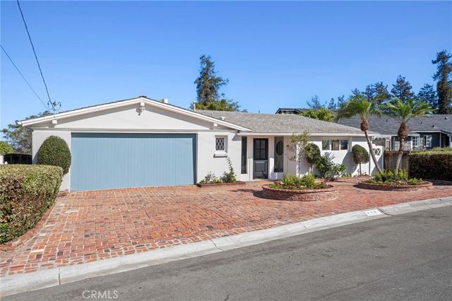 608 Saint James Place, Newport Beach, CA 92663