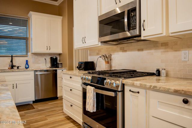 120 Red Mountain Court, Patagonia, AZ 85624