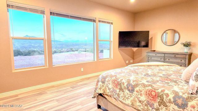 120 Red Mountain Court, Patagonia, AZ 85624