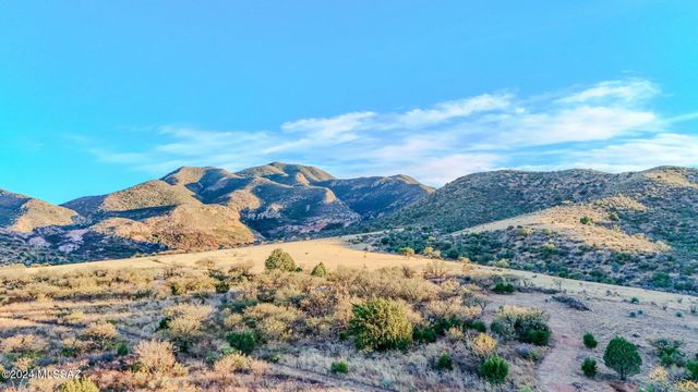 120 Red Mountain Court, Patagonia, AZ 85624