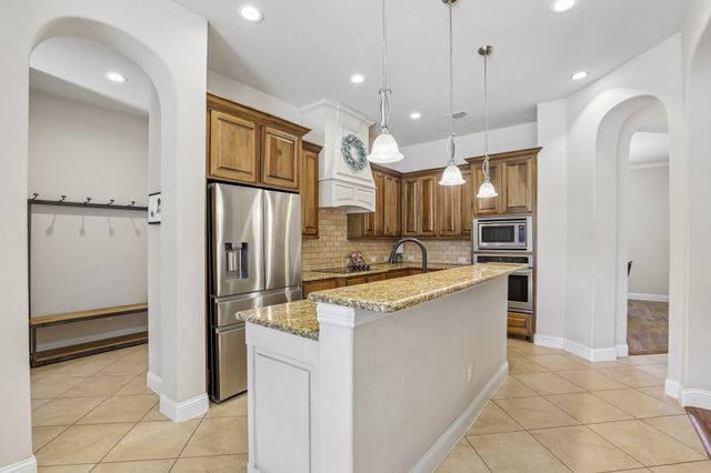 2810 Fossil Creek Drive, Midlothian, TX 76065