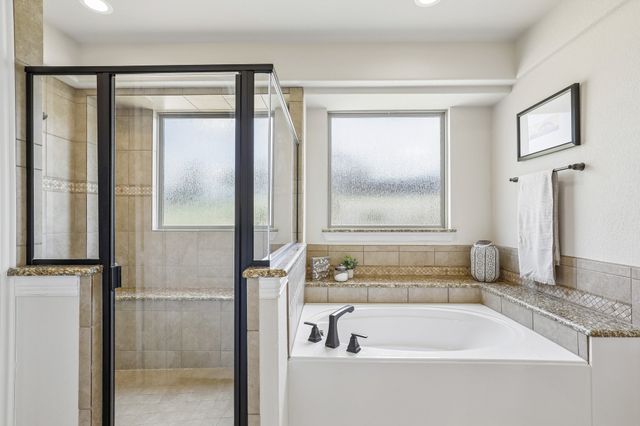 2810 Fossil Creek Drive, Midlothian, TX 76065
