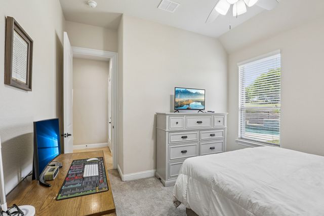 2810 Fossil Creek Drive, Midlothian, TX 76065