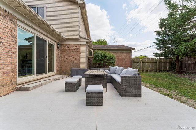 44272 Richmond Court, Canton Charter Township, MI 48187