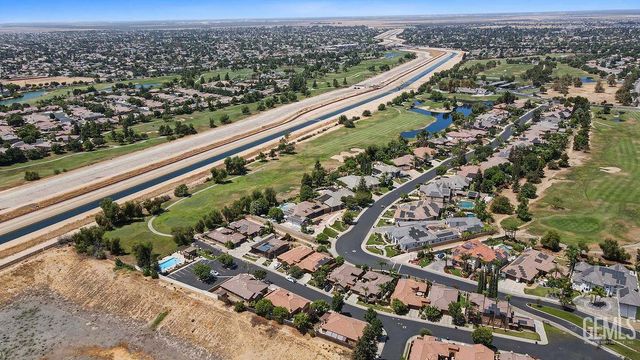 8622 Bolsena Lane, Bakersfield, CA 93312