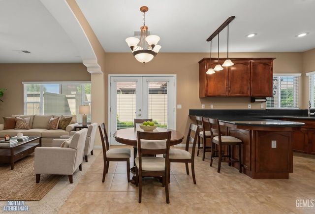 8622 Bolsena Lane, Bakersfield, CA 93312