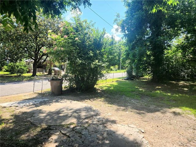 2420 Railroad Street, Mobile, AL 36610