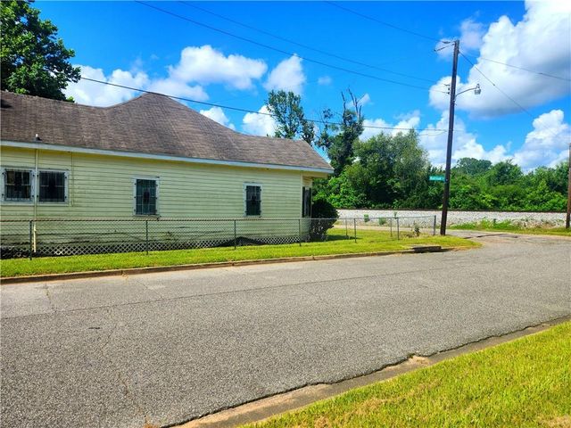 2420 Railroad Street, Mobile, AL 36610