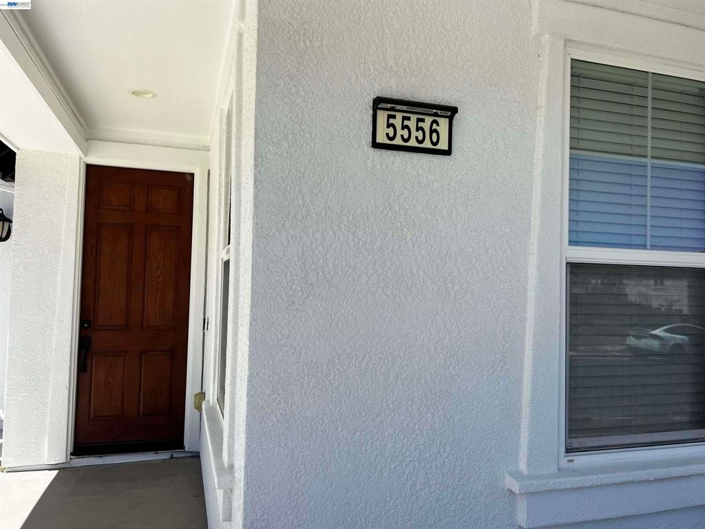 Image 10 of property listing at 5556 Wells Ln, San Ramon, CA 94582