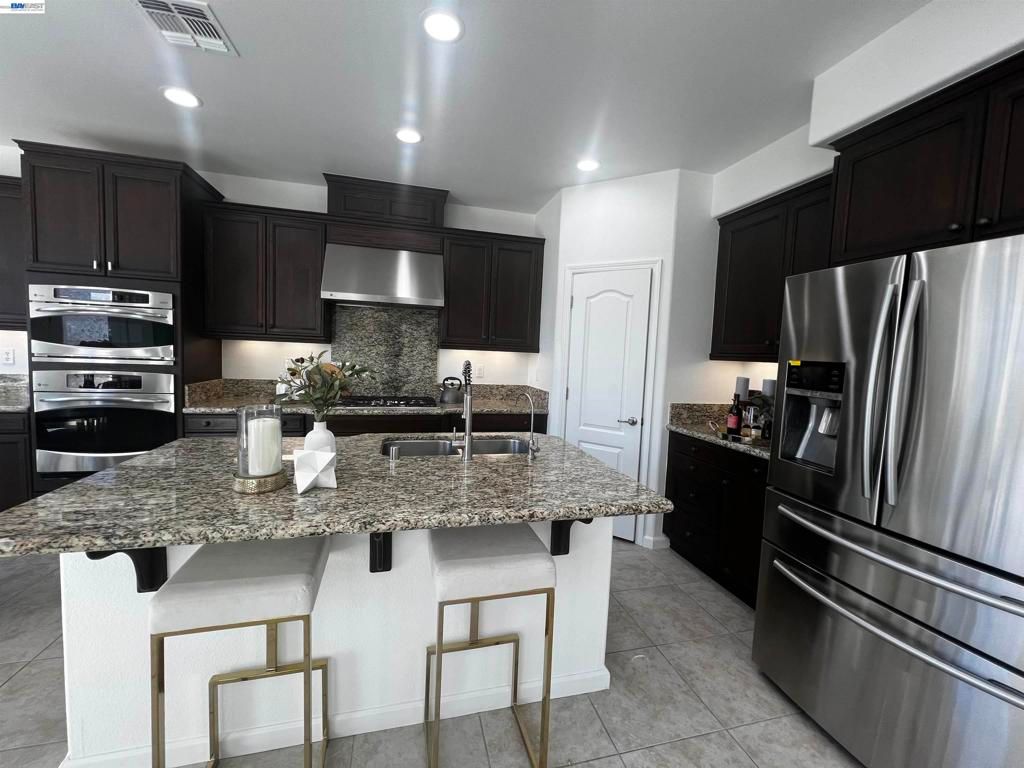 Image 22 of property listing at 5556 Wells Ln, San Ramon, CA 94582