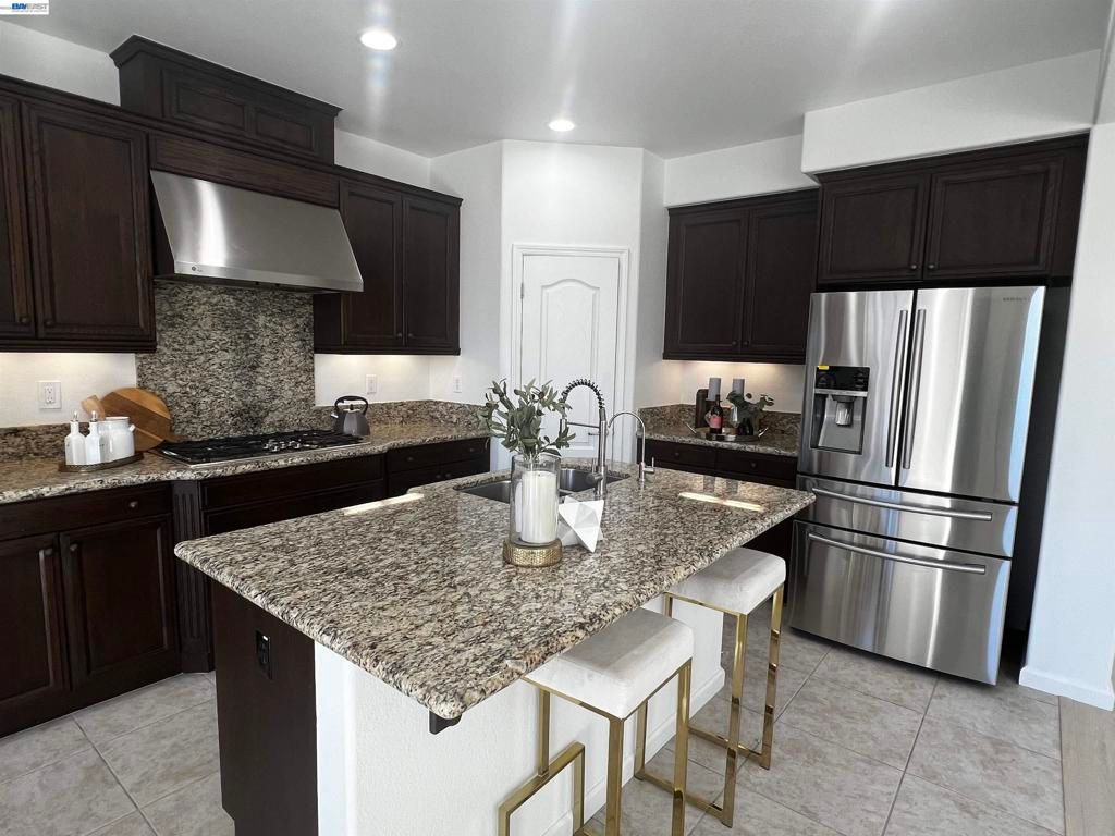 Image 28 of property listing at 5556 Wells Ln, San Ramon, CA 94582