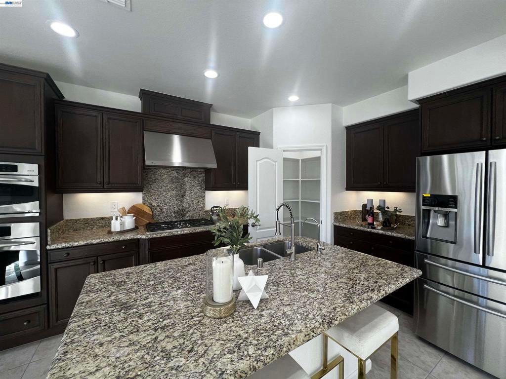 Image 29 of property listing at 5556 Wells Ln, San Ramon, CA 94582