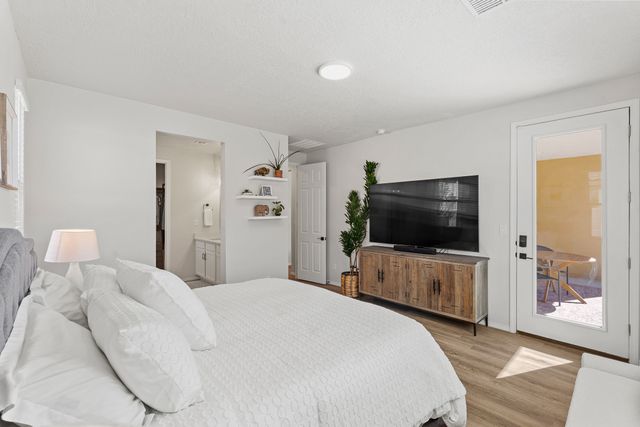 5417 Redtop Street NE, Rio Rancho, NM 87144