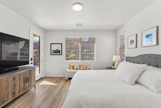 5417 Redtop Street NE, Rio Rancho, NM 87144