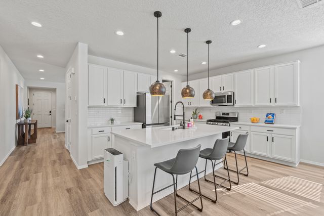 5417 Redtop Street NE, Rio Rancho, NM 87144