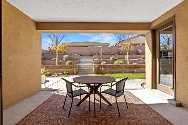 5417 Redtop Street NE, Rio Rancho, NM 87144