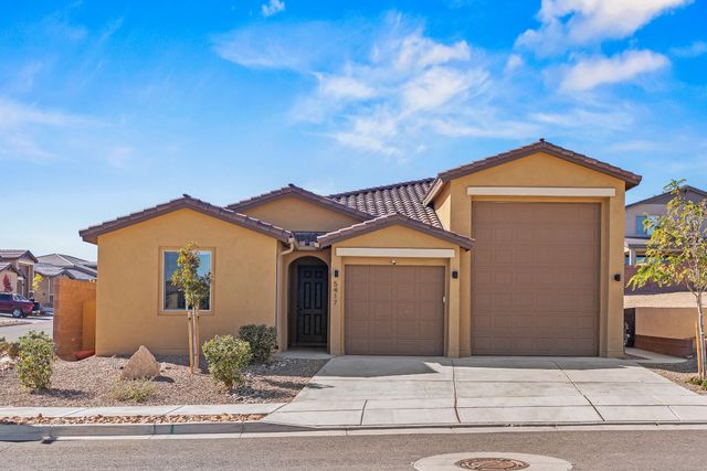 5417 Redtop Street NE, Rio Rancho, NM 87144