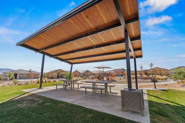 5417 Redtop Street NE, Rio Rancho, NM 87144