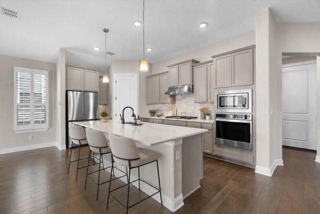 119 Twisting Crest CV, San Marcos, TX 78666