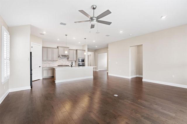 119 Twisting Crest CV, San Marcos, TX 78666