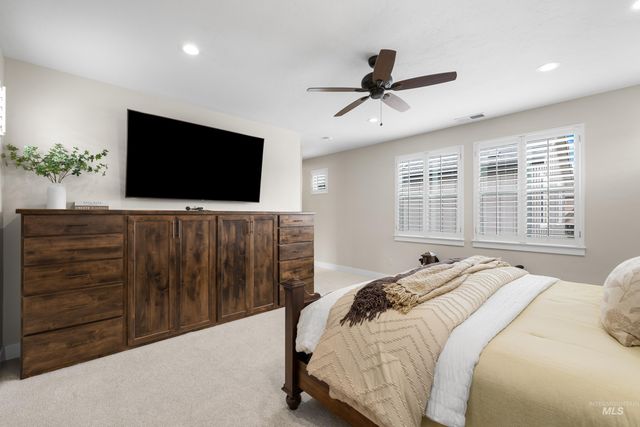 3730 S Millbrook Way, Boise, ID 83716