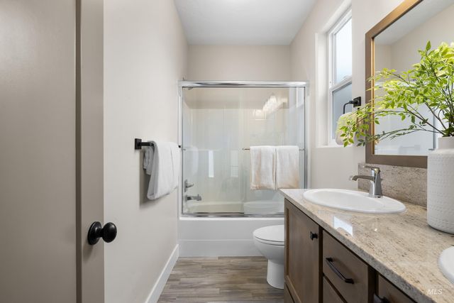 3730 S Millbrook Way, Boise, ID 83716