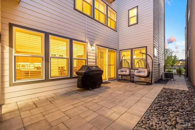 3730 S Millbrook Way, Boise, ID 83716