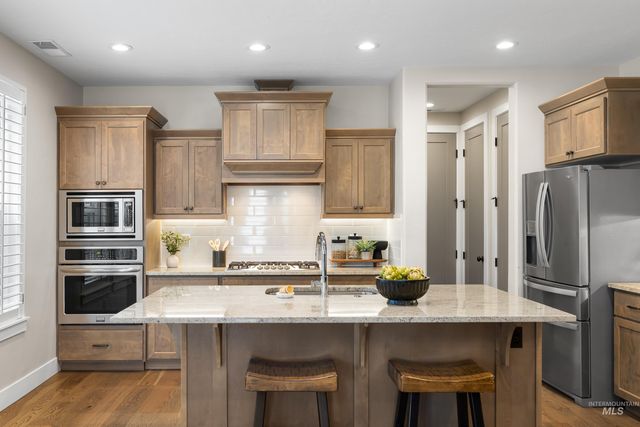 3730 S Millbrook Way, Boise, ID 83716