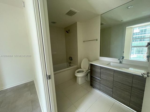 1100 S Miami Avenue 1104, Miami, FL 33130