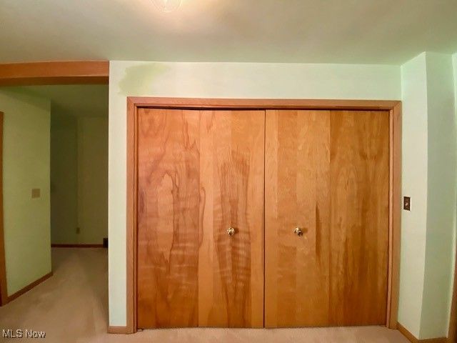 1325 Moncrest Drive NW, Warren, OH 44485